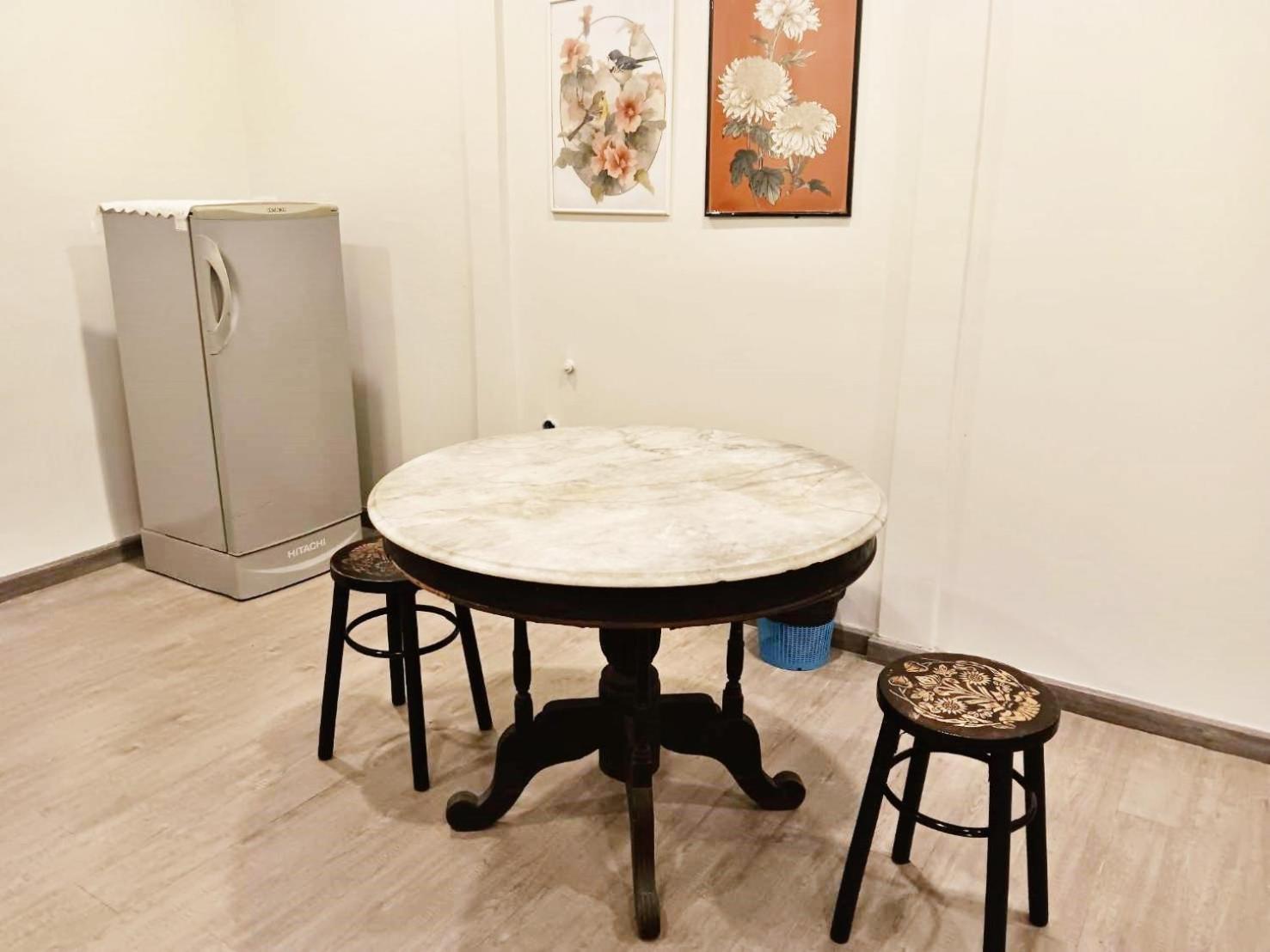 Hidden Dragon V Yaowarat Road Apartment Bangkok Luaran gambar